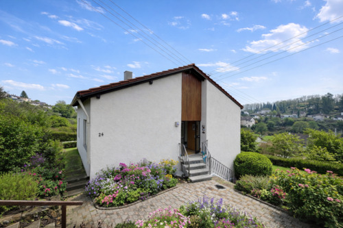 Außenbereich - 5 Zimmer Doppelhaushälfte zum Kaufen in Hechingen