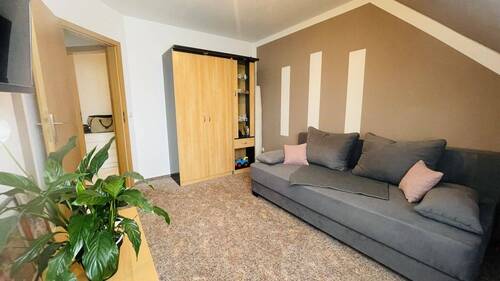 Zimmer 2 im Dachgeschoss - 