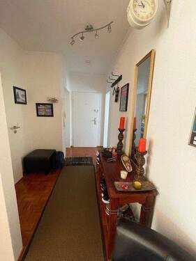 Flur - 2 Zimmer Etagenwohnung zum Kaufen in Schneverdingen