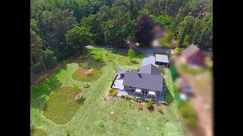 Gesamtobjekt von oben - Nachhaltiges Holzhaus mit Ausbaupotenzial, hochwertiger Ausstattung und teilbarem Grundstück