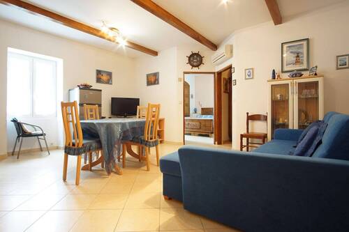 2.JPG - 3 Zimmer Etagenwohnung zum Kaufen in Rovinj