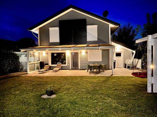 Hausansicht bei Nacht - 