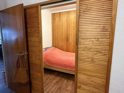 Zugang mit Schiebetür - 