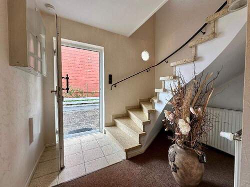 Bild 2 - 5 Zimmer Einfamilienhaus zum Kaufen in Waldfischbach-Burgalben