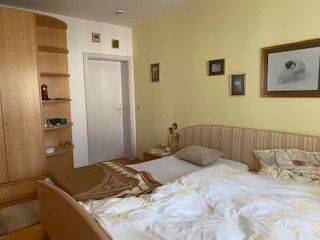Schlafzimmer B1.jpg - 