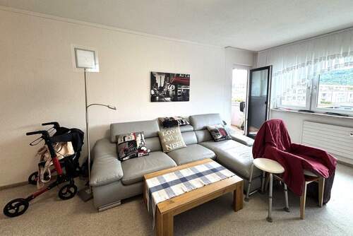 Wohn-Esszimmer mit Zugang auf Südbalkon - Sofort verfügbare 3 Zi. Whg. mit 2 Balkonen mit ca. 77 m² mit Lift Nähe Riedpark Unterlauchringen zu verkaufen