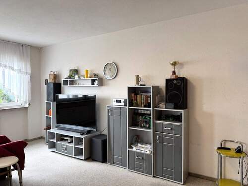 Wohnzimmer Fernsehecke - Etagenwohnung mit 77,00 m² in Lauchringen zum Kaufen