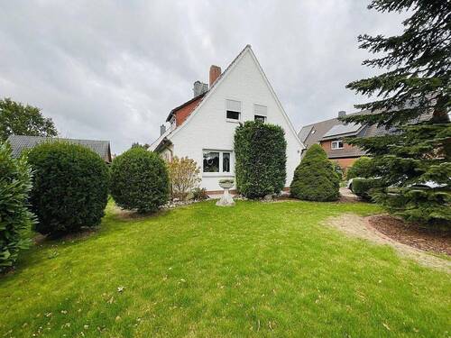 Hausansicht vom Garten - Einfamilienhaus zum Kaufen in Diepenau