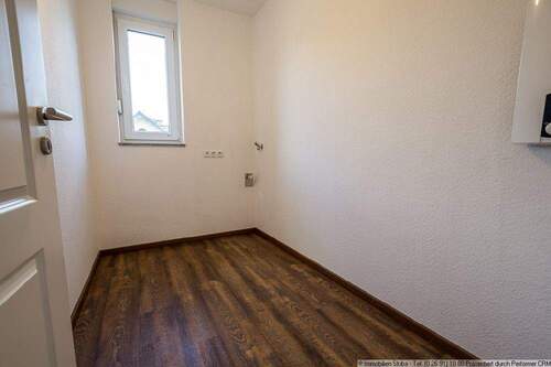 Abstellraum mit Anschlüssen - 