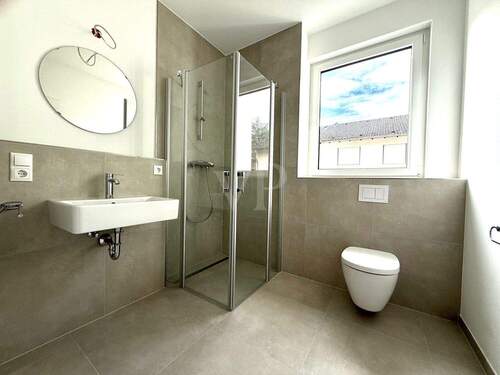 Badezimmer 2 mit Dusche - 