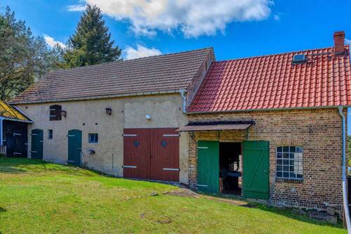Scheune und Werkstatt - 