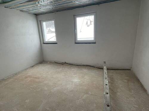 Schlafzimmer - 8 Zimmer Doppelhaushälfte in Aichen