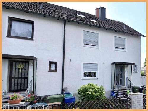 Bild 1 - Platz für die ganze Familie - 1 3 0 qm Reiheneckhaus mit Sonnenterrasse und Spielgarten in TOP Lage