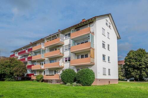 Außenansicht - Singen-Nord. Modernisierte Wohnung mit Garage!