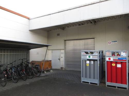 Rolltor 3 (hinten) - 