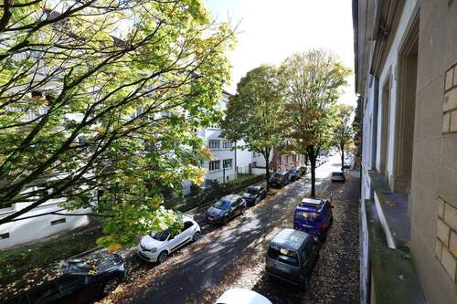 ruhige Nebenstrasse in OG - 