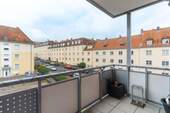 Balkon - Etagenwohnung mit 70,00 m&sup2; in Würzburg zum Kaufen