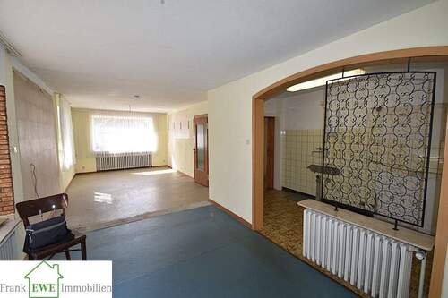 Wohn- Esszimmer, Küche, Einfamilienhaus mit Garage zum Kauf in Düsseldorf Urdenbach, Frank Ewe Immobilienmakler - 