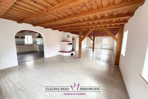 Ihr neuer Lieblingsplatz - *** KEIN HAUS VON DER STANGE - Historisches Fachwerkhaus mit Charakter, Nebengebäude und Gewölbekeller in Larrieden ***