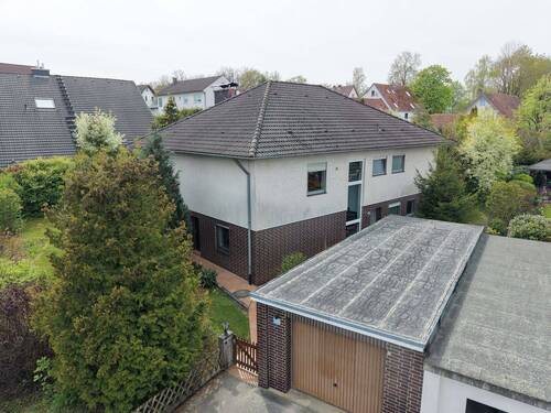 Nordostansicht - Charmant & großzügiges Einfamilienhaus mit ansprechendem Grundstück!