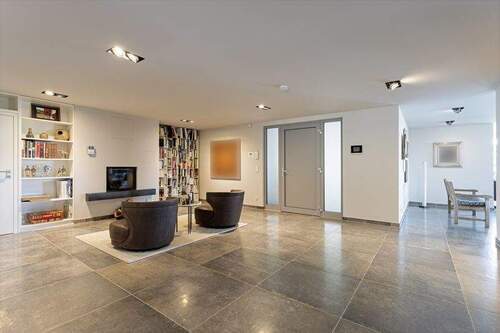 Bild 4 - Etagenwohnung mit 330,00 m² in Essen - Stadtwald zur Miete