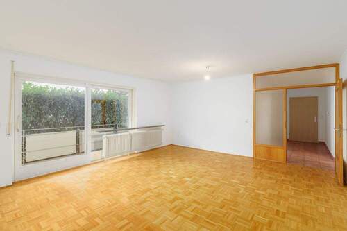 Titelbild Immowelt - Wohnen mit Licht, Raum und Komfort - Erdgeschosswohnung mit Terrasse & Balkon