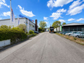 Seitliche Zufahrt - Büro in Wuppertal