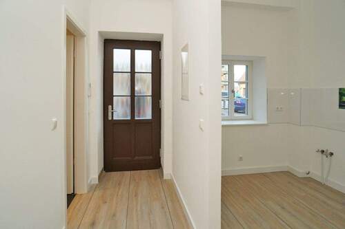 Eingang - 2 Zimmer Etagenwohnung zur Miete in Dresden