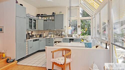 offene Küche EG - 6 Zimmer Doppelhaushälfte zum Kaufen in Düsseldorf Benrath