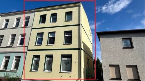 Ansicht Straßenseite - 5 Zimmer Reihenendhaus zum Kaufen in Güstrow