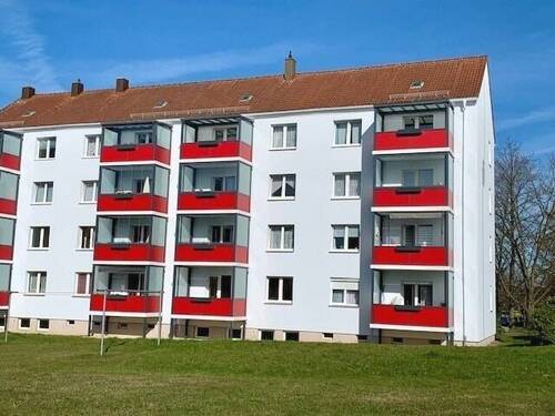 Hausansicht - 3 Zimmer Etagenwohnung in Reichenbach