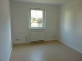 23043-2.jpg - - Wohnen im 4-Familien-Haus - - 240,00 EUR Kaltmiete, ca.  40,50 m² Wohnfläche
