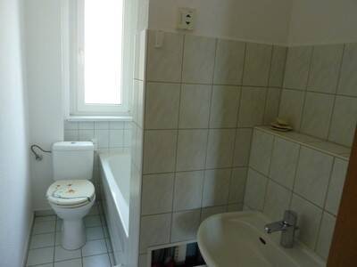 23043-3.jpg - 2 Zimmer Etagenwohnung zur Miete in Weißenfels