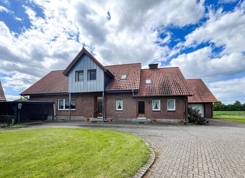 Frontansicht - Wohnen mit Stil am Stadtrand! Einfamilienhaus der besonderen Art in Lengerich
