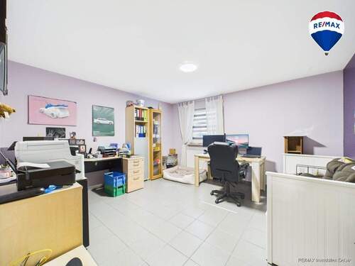 RE/MAX Immobilien DeLux Einfamilienhaus Mettlach-Weiten Arbeitszimmer - 