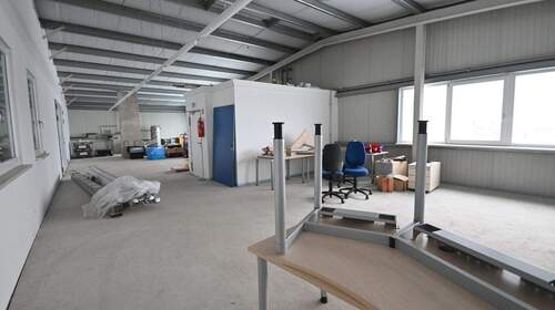 Lager- oder Ausbaufläche im Obergeschoss - 