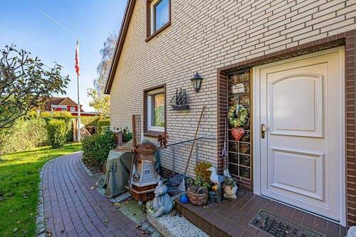 Hauseingang - Einfamilienhaus mit 101,00 m&sup2; in Heikendorf zum Kaufen