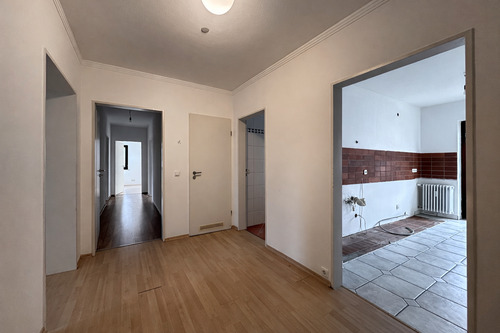 Flur.png - Etagenwohnung mit 107,00 m&sup2; in Grünwald zum Kaufen