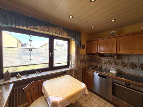 Küche mit Essbereich - 