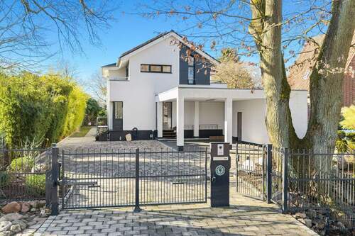 Willkommen - 6 Zimmer Einfamilienhaus in Börnsen