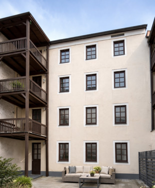 Modellbild Innenhof - 2 Zimmer Etagenwohnung zur Miete in Regensburg