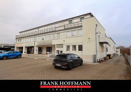 M2495 Titelbild - Top Sichtbarkeit! Lager mit Verkaufsfläche in Kiel-Wellingdorf