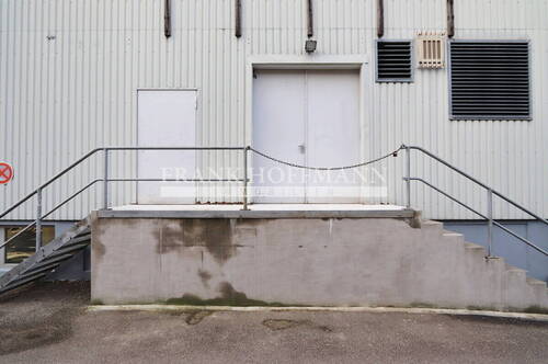 M2495 Anlieferung - Halle in Kiel zur Miete