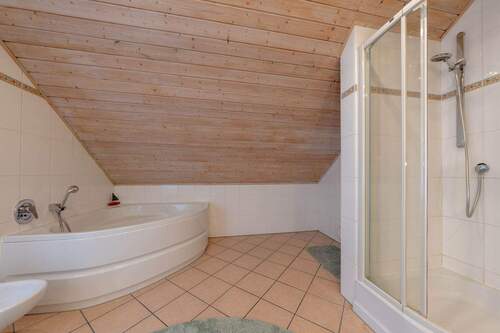 OG Badezimmer - 