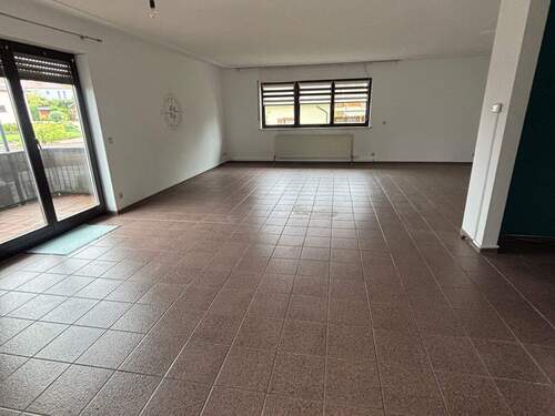 Wohn- Esszimmer - 