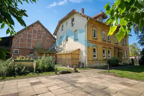 Außenansicht - Großzügiges Hofanwesen mit Stallungen, Scheune und Mehrgenerationenwohnhaus in Espenau-Ortsrandlage!