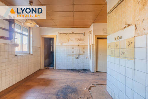 Küche - 5 Zimmer Einfamilienhaus in Erxleben / Groppendorf