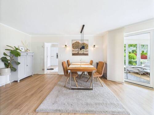 Wohnzimmer - Bungalow mit 148,00 m² in Garbsen zum Kaufen