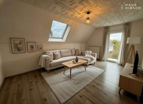 virtuell möbliert Wohnzimmer OG - 