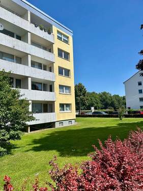 Außenansicht - 4 Zimmer Etagenwohnung zum Kaufen in Rosdorf